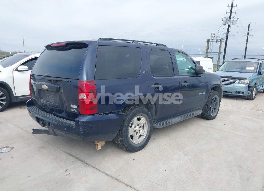 Photo 4 of 2009 Chevrolet Tahoe LS (VIN 1GNEC13359R213910)