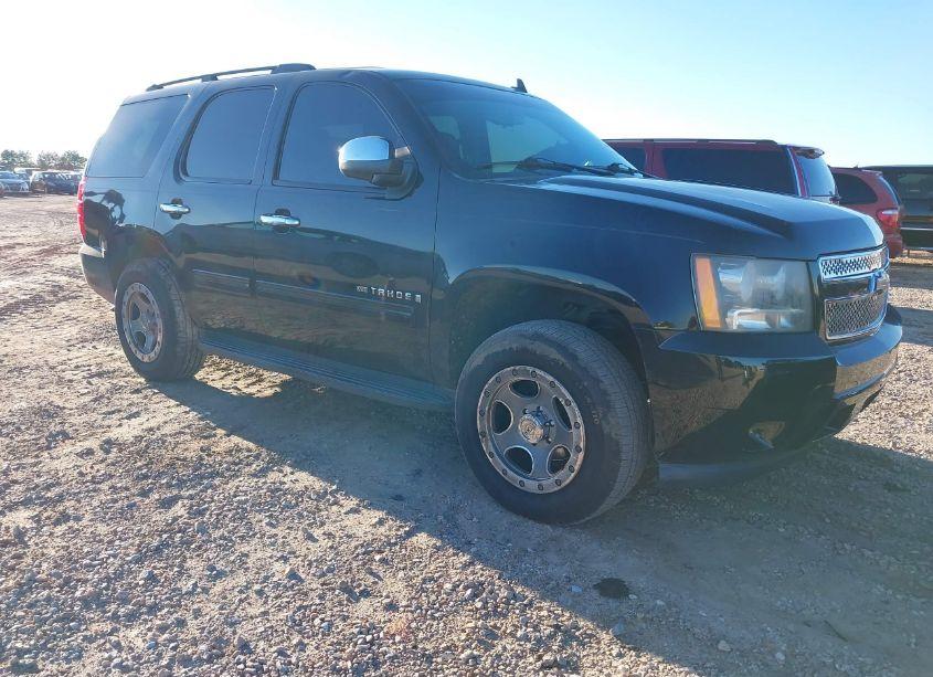 2009 Chevrolet Tahoe LS (VIN 1GNEC13359R259303) main photo