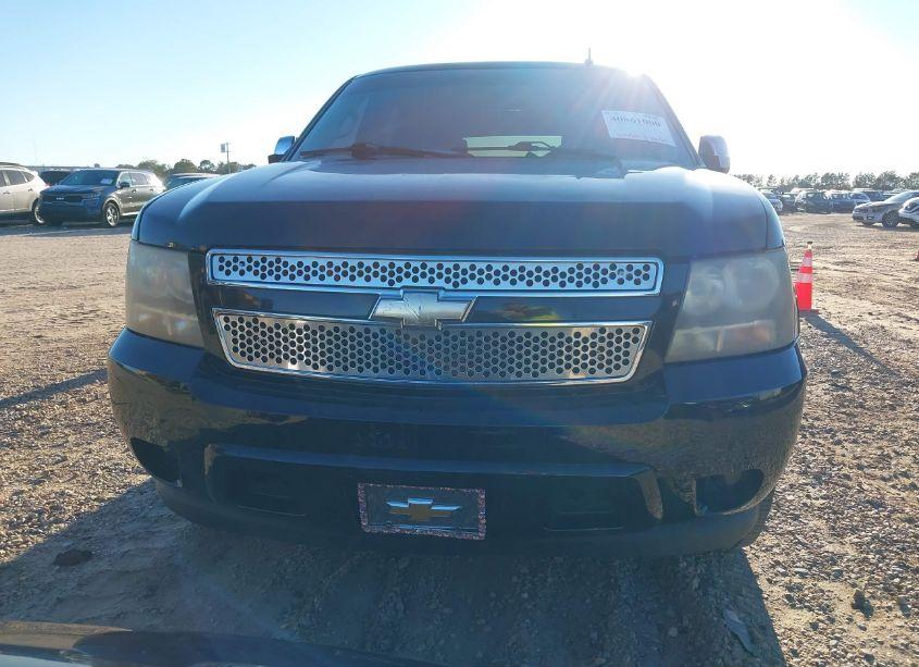 Photo 12 of 2009 Chevrolet Tahoe LS (VIN 1GNEC13359R259303)
