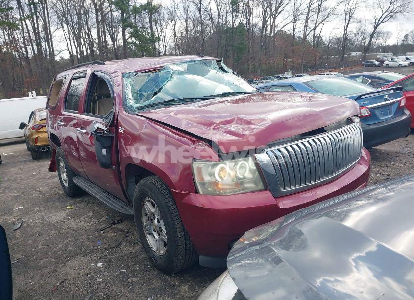2007 Chevrolet Tahoe C1500 (VIN 1GNEC13J57J127202) main photo