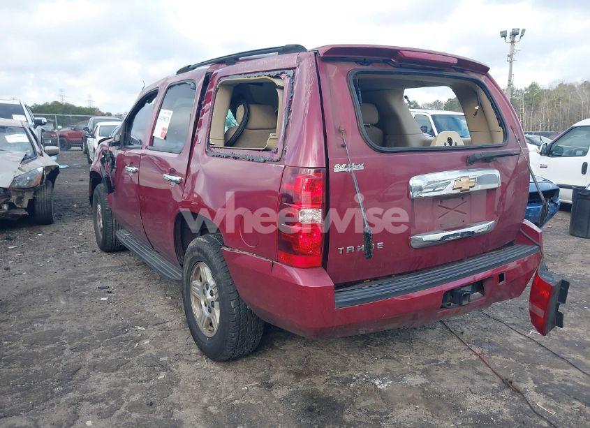 Photo 3 of 2007 Chevrolet Tahoe C1500 (VIN 1GNEC13J57J127202)
