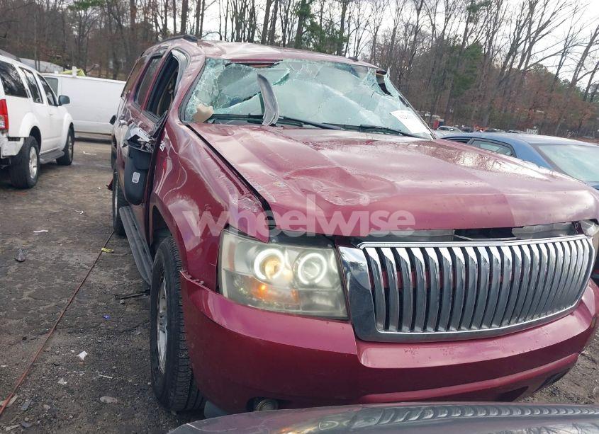 Photo 6 of 2007 Chevrolet Tahoe C1500 (VIN 1GNEC13J57J127202)