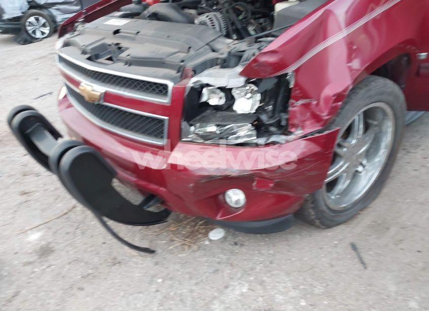 Photo 6 of 2007 Chevrolet Tahoe LT (VIN 1GNEC13J57R169273)