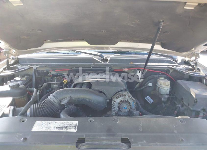 Photo 10 of 2007 Chevrolet Tahoe LS (VIN 1GNEC13JX7R169138)