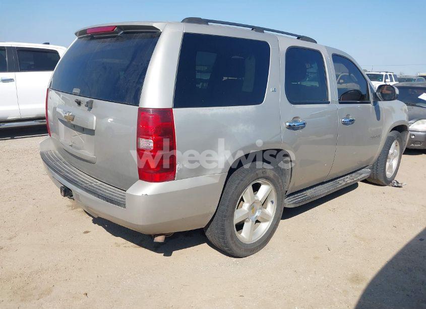 Photo 4 of 2007 Chevrolet Tahoe LS (VIN 1GNEC13JX7R169138)