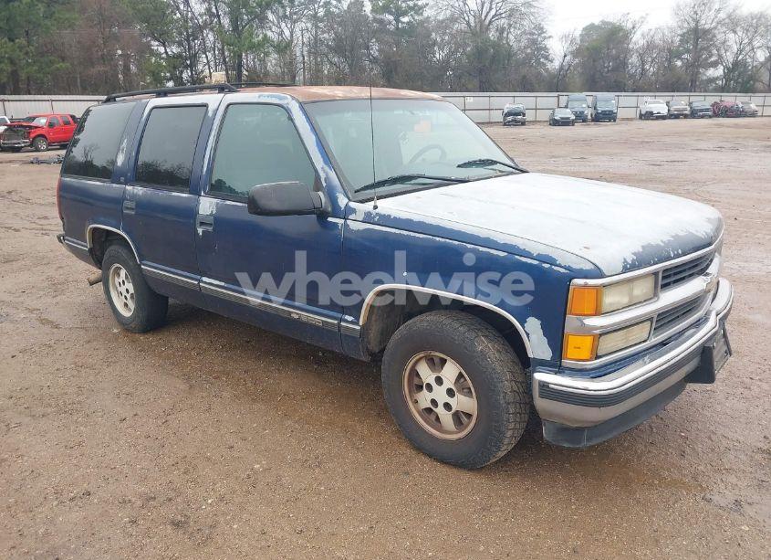 1995 Chevrolet Tahoe C1500 (VIN 1GNEC13K3SJ439116) main photo