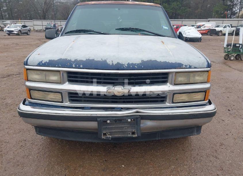 Photo 6 of 1995 Chevrolet Tahoe C1500 (VIN 1GNEC13K3SJ439116)