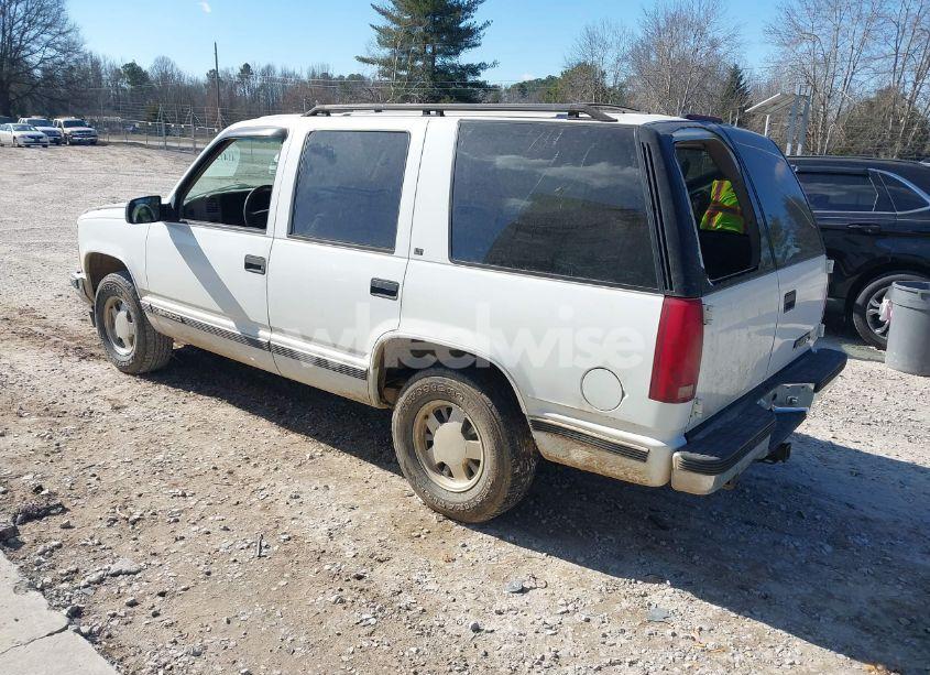 Photo 3 of 1996 Chevrolet Tahoe C1500 (VIN 1GNEC13R0TJ309292)