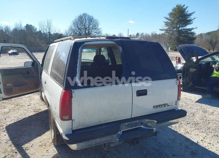 Photo 6 of 1996 Chevrolet Tahoe C1500 (VIN 1GNEC13R0TJ309292)