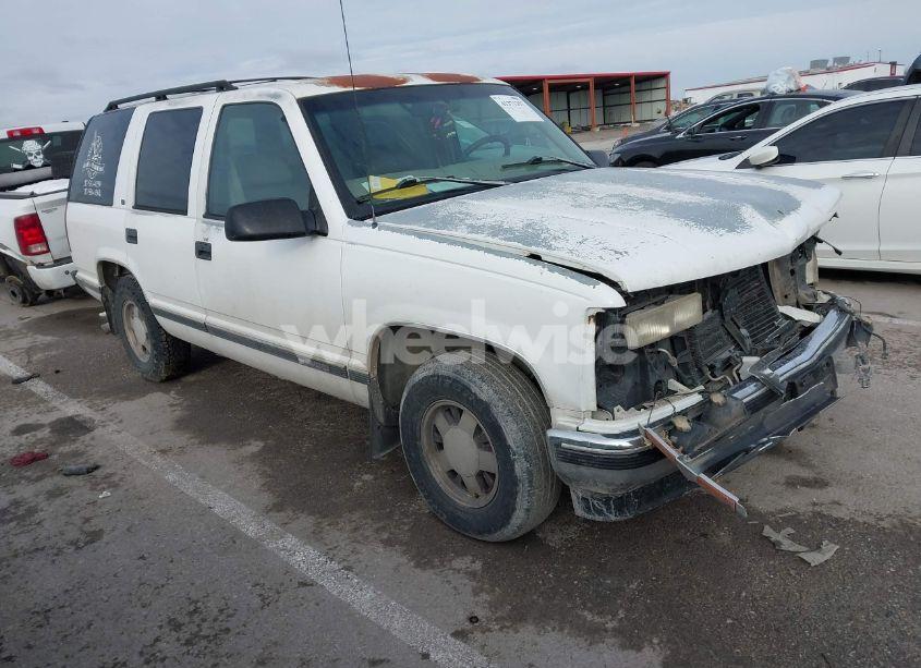 1997 Chevrolet Tahoe LS (VIN 1GNEC13R0VJ433324) main photo