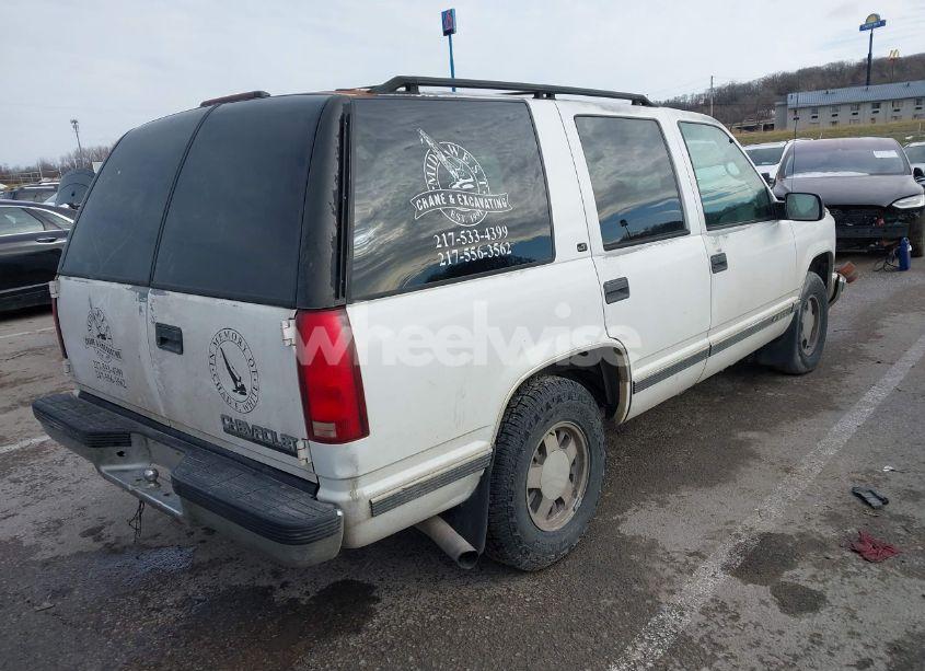 Photo 4 of 1997 Chevrolet Tahoe LS (VIN 1GNEC13R0VJ433324)
