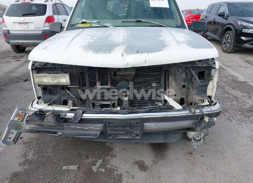 Photo 6 of 1997 Chevrolet Tahoe LS (VIN 1GNEC13R0VJ433324)