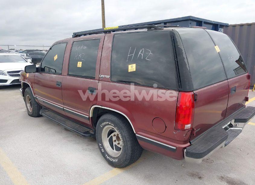 Photo 3 of 1997 Chevrolet Tahoe LS (VIN 1GNEC13R1VJ357712)
