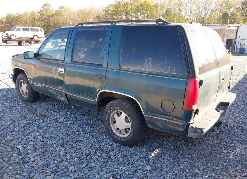 Photo 3 of 1996 Chevrolet Tahoe C1500 (VIN 1GNEC13R2TJ310590)