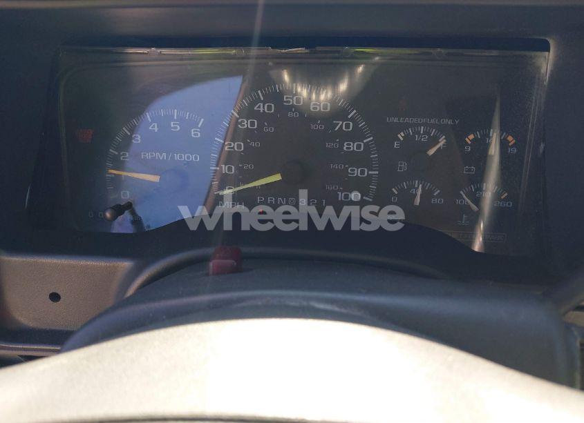 Photo 7 of 1999 Chevrolet Tahoe LT (VIN 1GNEC13R3XJ552469)