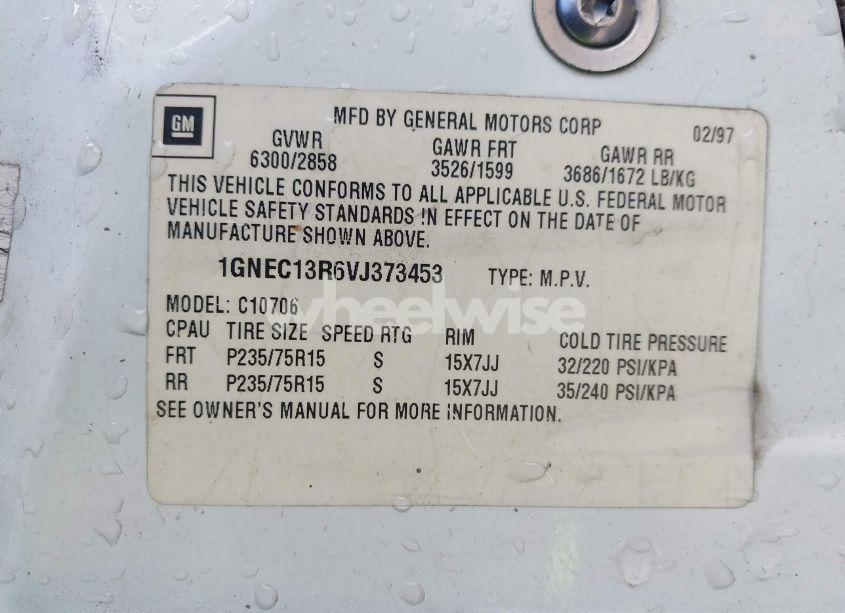 Photo 9 of 1997 Chevrolet Tahoe LS (VIN 1GNEC13R6VJ373453)