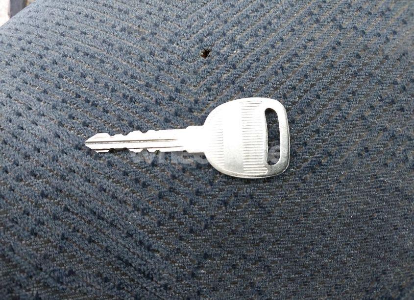 Photo 11 of 1999 Chevrolet Tahoe LS (VIN 1GNEC13R6XJ425456)