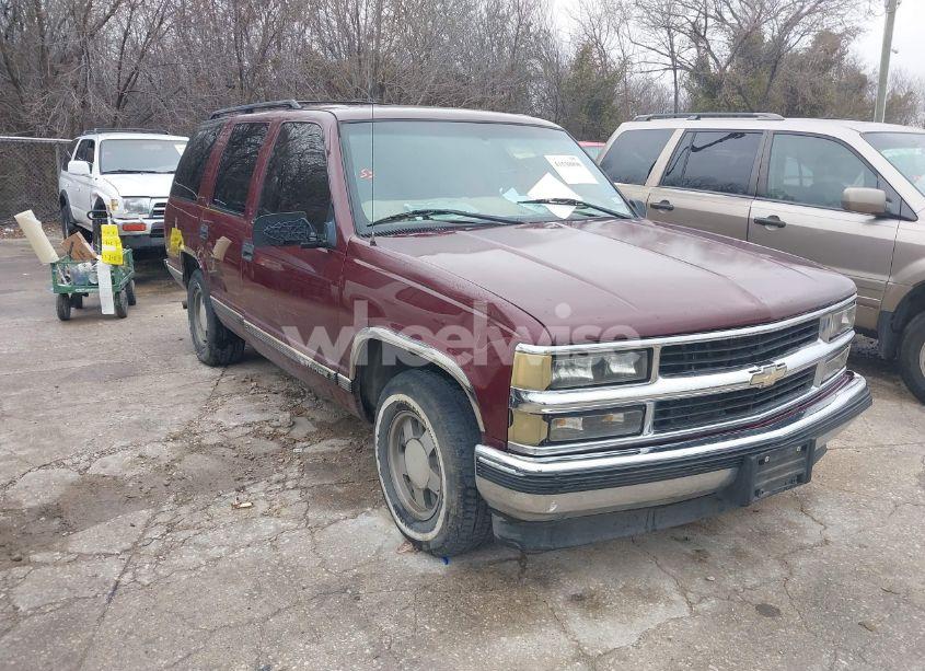 1999 Chevrolet Tahoe LT (VIN 1GNEC13R8XJ511786) main photo