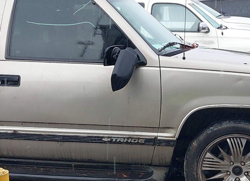 Photo 14 of 1999 Chevrolet Tahoe LT (VIN 1GNEC13R9XR150344)