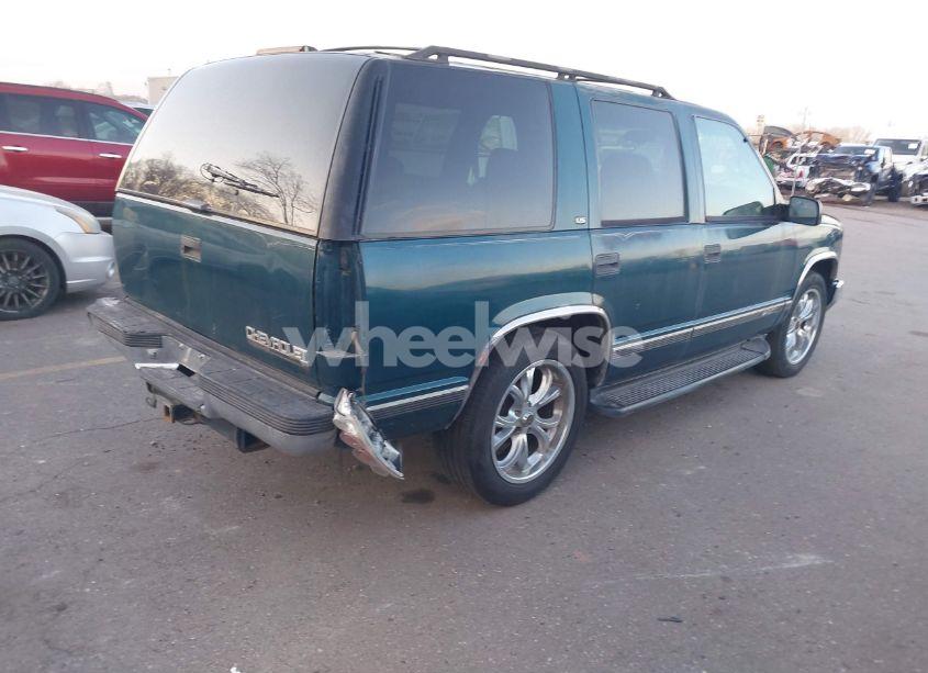 Photo 4 of 1997 Chevrolet Tahoe LS (VIN 1GNEC13RXVJ430821)