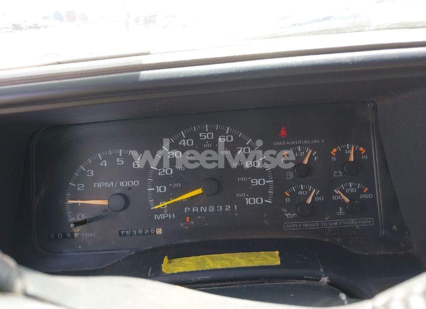 Photo 7 of 1999 Chevrolet Tahoe LT (VIN 1GNEC13RXXJ351815)