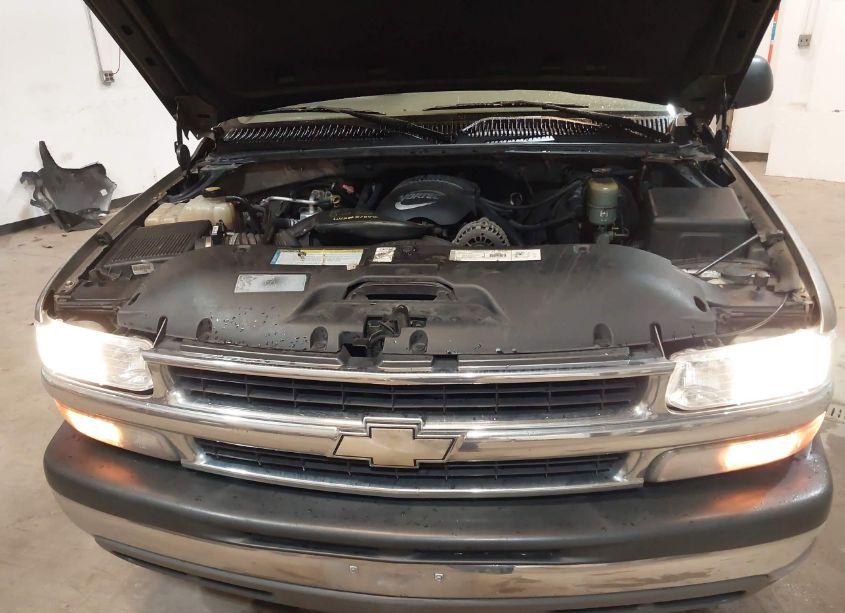 Photo 10 of 2001 Chevrolet Tahoe LS (VIN 1GNEC13T01J159015)