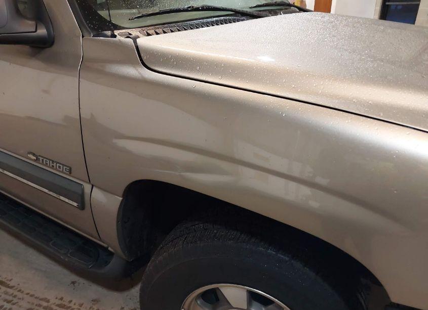 Photo 6 of 2001 Chevrolet Tahoe LS (VIN 1GNEC13T01J159015)