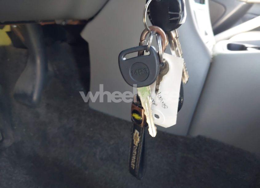 Photo 11 of 2001 Chevrolet Tahoe LS (VIN 1GNEC13T01J206365)