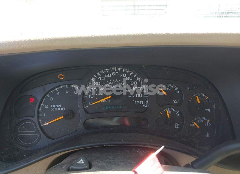 Photo 7 of 2005 Chevrolet Tahoe LT (VIN 1GNEC13T05J164155)