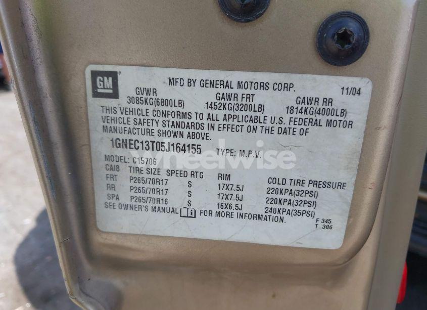 Photo 9 of 2005 Chevrolet Tahoe LT (VIN 1GNEC13T05J164155)