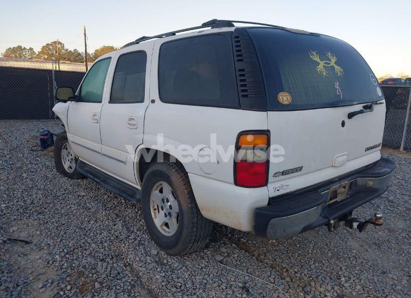 Photo 3 of 2005 Chevrolet Tahoe LT (VIN 1GNEC13T05J219574)