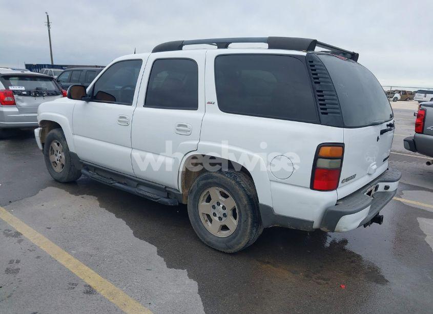 Photo 3 of 2005 Chevrolet Tahoe Z71 (VIN 1GNEC13T05R171592)