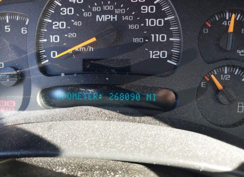 Photo 7 of 2005 Chevrolet Tahoe LT (VIN 1GNEC13T05R205451)