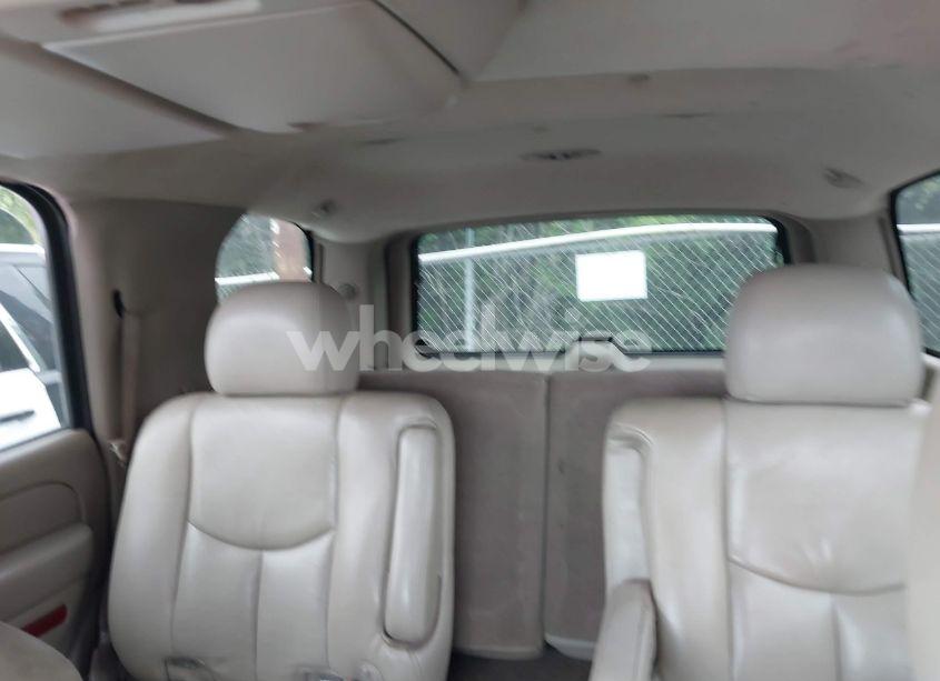 Photo 13 of 2006 Chevrolet Tahoe LT (VIN 1GNEC13T06J114681)