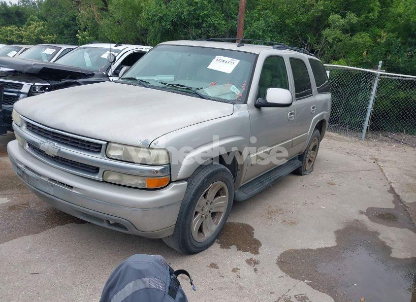 Photo 2 of 2006 Chevrolet Tahoe LT (VIN 1GNEC13T06J114681)