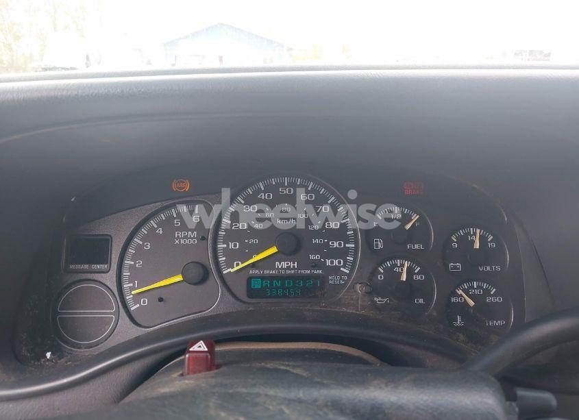 Photo 7 of 2001 Chevrolet Tahoe LT (VIN 1GNEC13T11J107893)