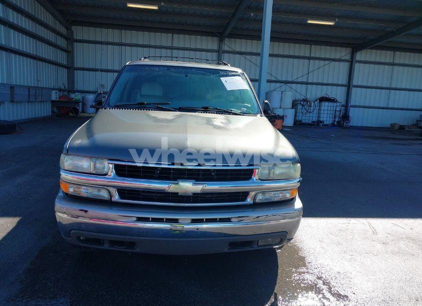 Photo 6 of 2001 Chevrolet Tahoe LT (VIN 1GNEC13T11J119588)