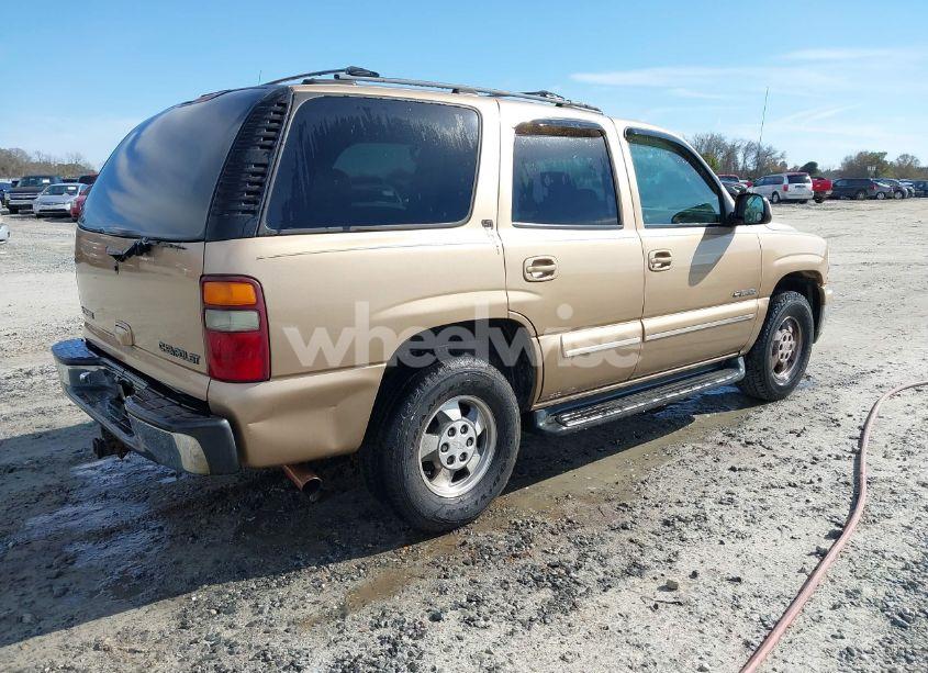Photo 4 of 2001 Chevrolet Tahoe LT (VIN 1GNEC13T11J205662)