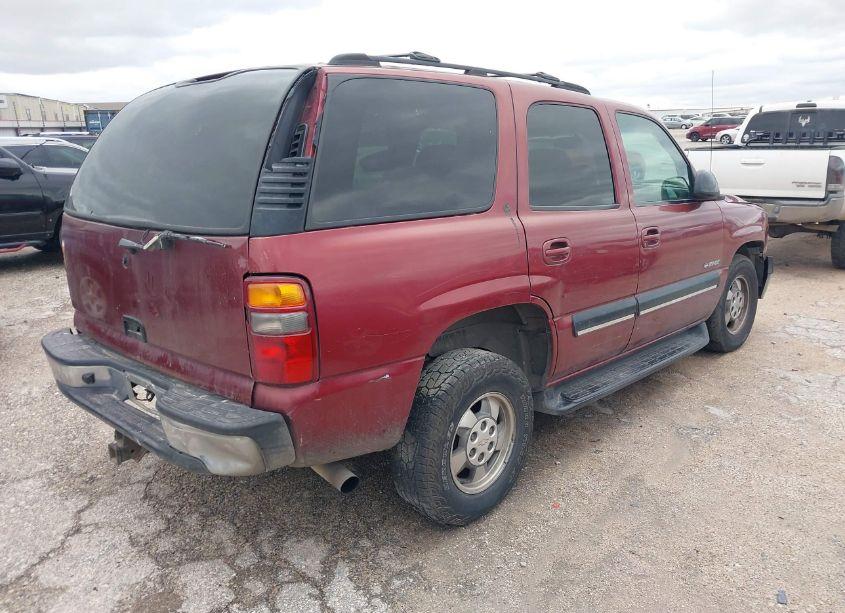 Photo 4 of 2001 Chevrolet Tahoe LT (VIN 1GNEC13T11R163530)