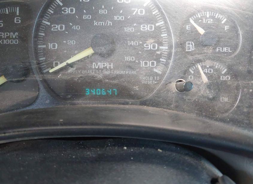 Photo 7 of 2001 Chevrolet Tahoe LT (VIN 1GNEC13T11R163530)