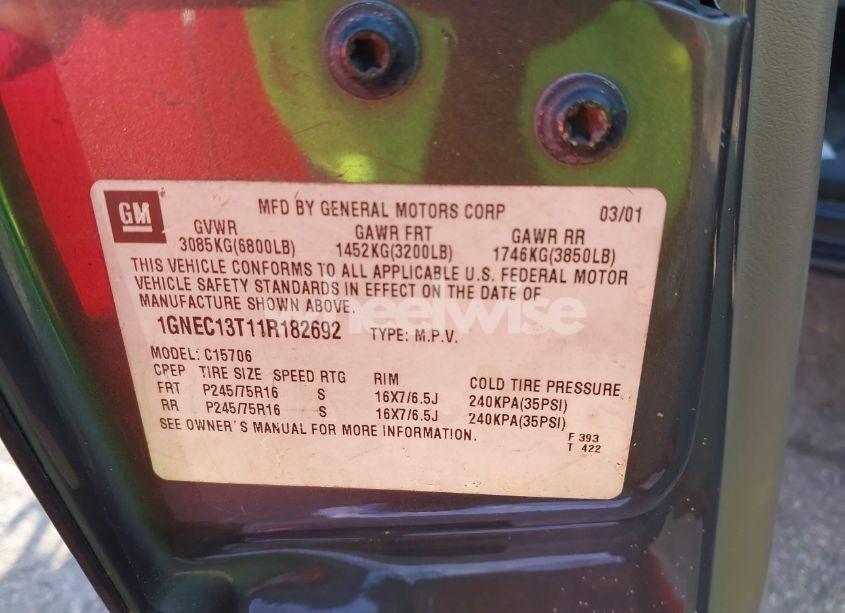 Photo 9 of 2001 Chevrolet Tahoe LS (VIN 1GNEC13T11R182692)