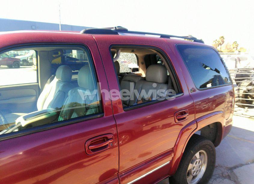 Photo 6 of 2003 Chevrolet Tahoe LT (VIN 1GNEC13T13J260518)