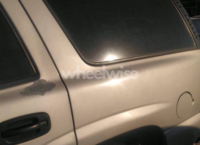 Photo 12 of 2005 Chevrolet Tahoe LS (VIN 1GNEC13T15J157358)