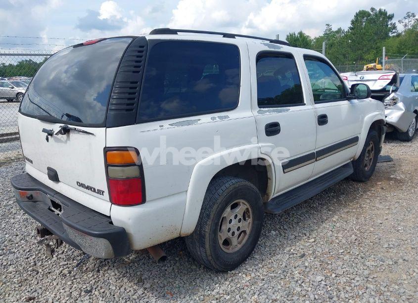 Photo 4 of 2005 Chevrolet Tahoe LS (VIN 1GNEC13T15J198864)