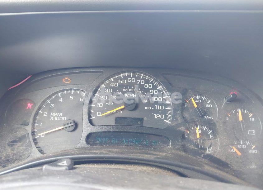 Photo 7 of 2005 Chevrolet Tahoe LS (VIN 1GNEC13T15J198864)