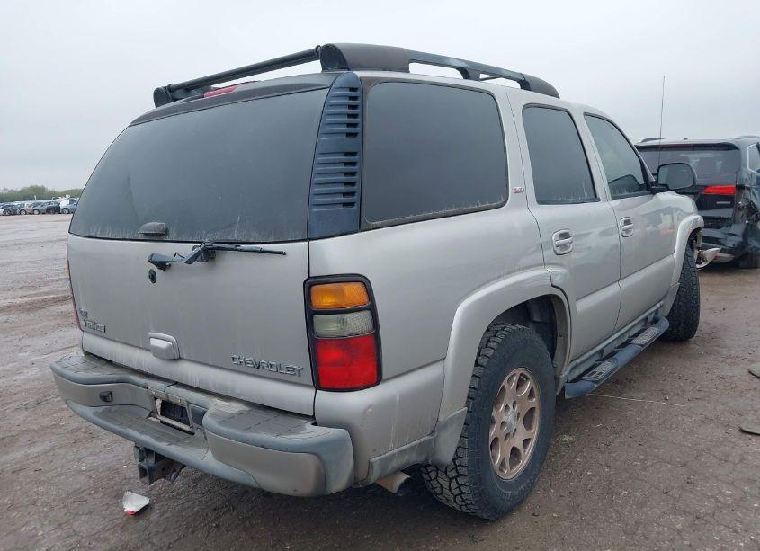 Photo 4 of 2005 Chevrolet Tahoe Z71 (VIN 1GNEC13T15R245733)