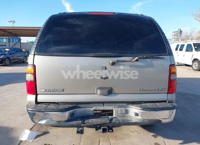 Photo 17 of 2003 Chevrolet Tahoe LS (VIN 1GNEC13T23J336750)