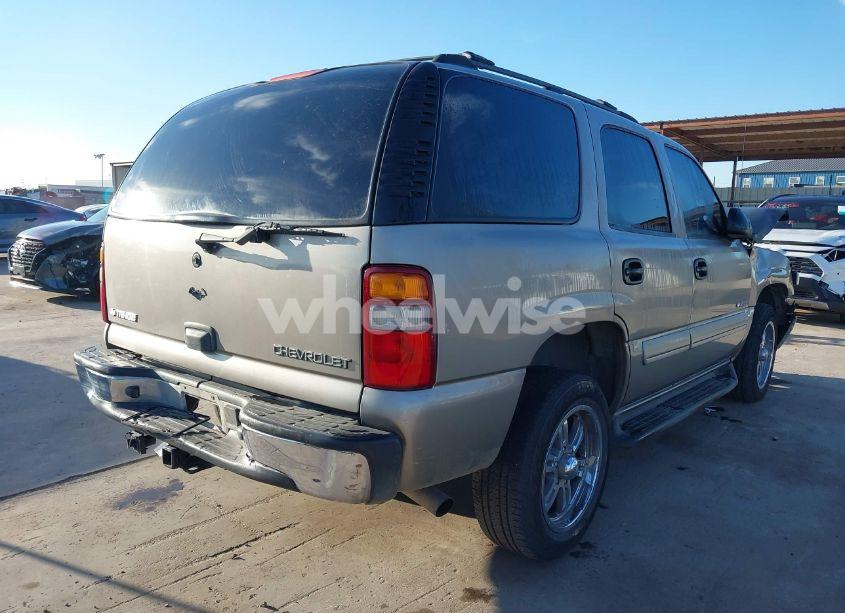Photo 4 of 2003 Chevrolet Tahoe LS (VIN 1GNEC13T23J336750)