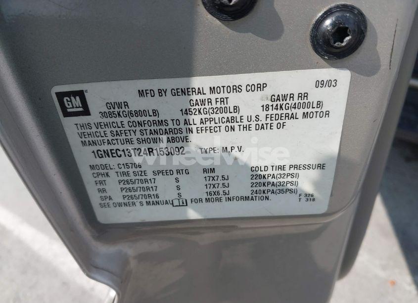 Photo 9 of 2004 Chevrolet Tahoe LT (VIN 1GNEC13T24R153092)