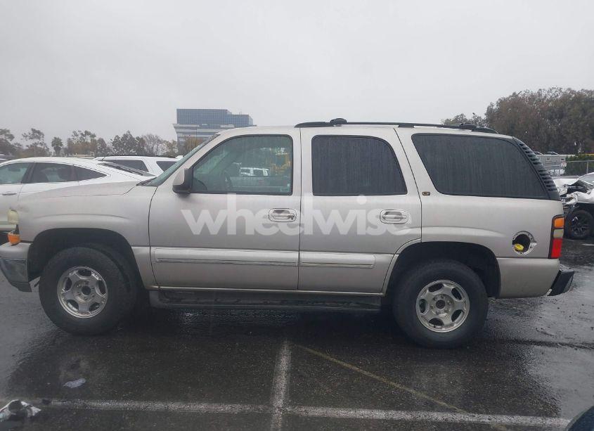 Photo 13 of 2004 Chevrolet Tahoe LT (VIN 1GNEC13T24R186187)